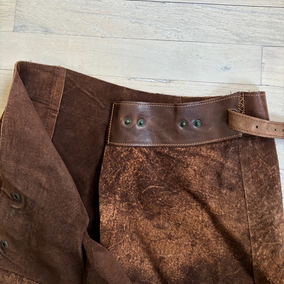 Save the Queen vintage leather skirt - Picture 11 of 11